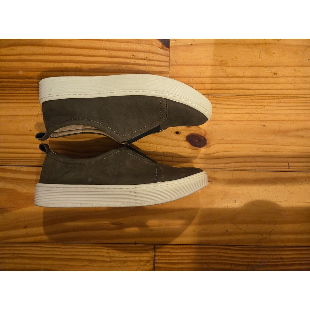 SOFFT Womens Slip On Sneakers Olive Green‎ Leather Elastic Comfort Size 8.5 - Picture 3 of 4